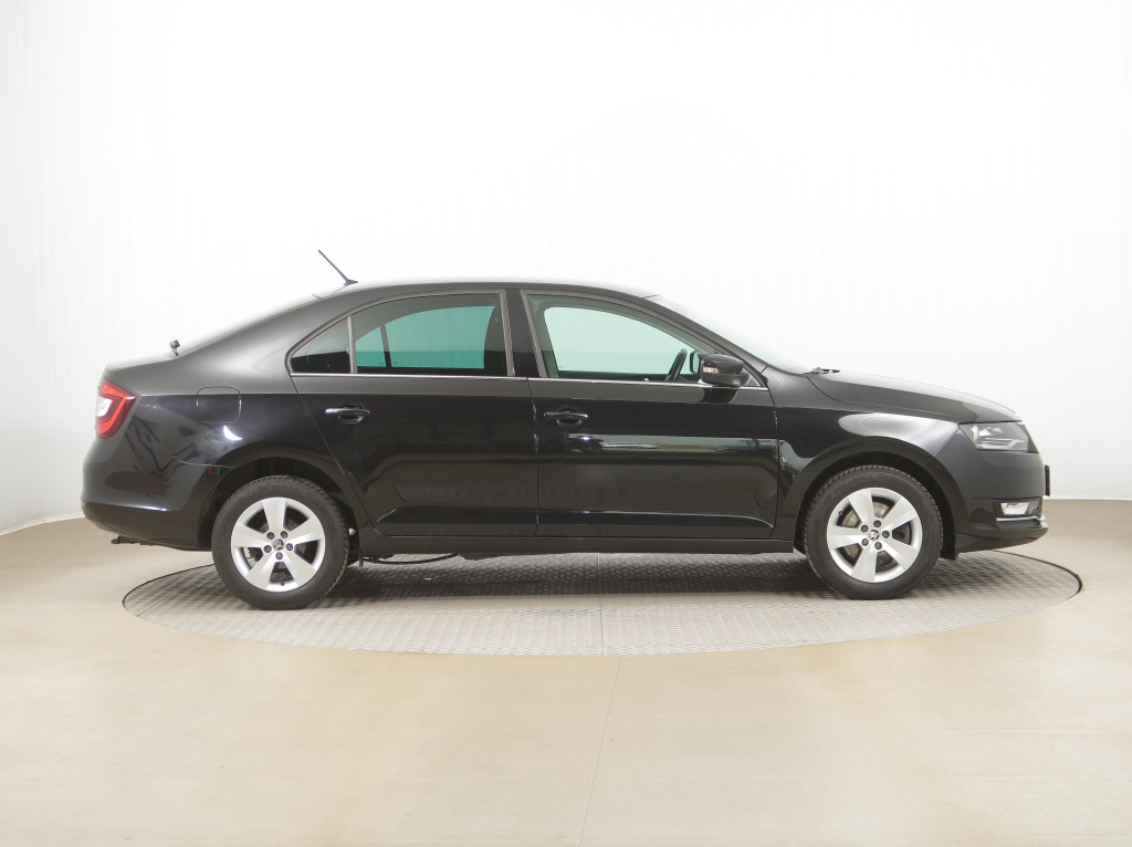 Škoda Rapid