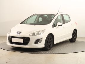 Peugeot 308 - 2011