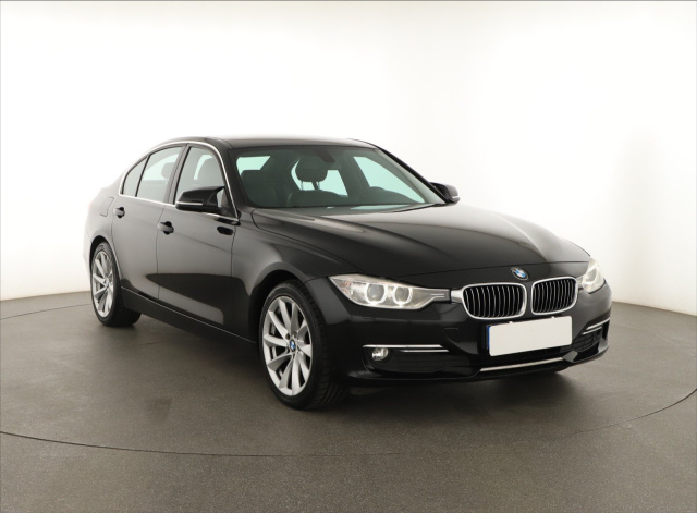 BMW 3 2013