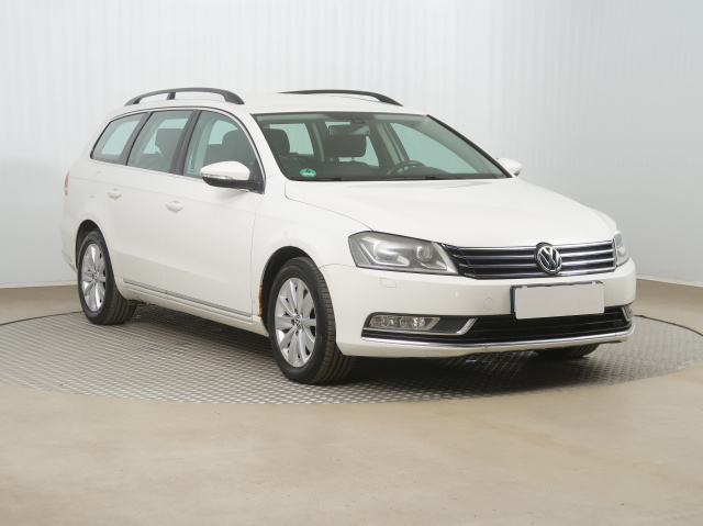 Volkswagen Passat 2011