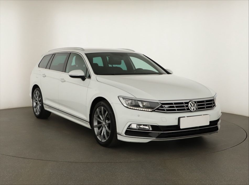 Volkswagen Passat - 2019