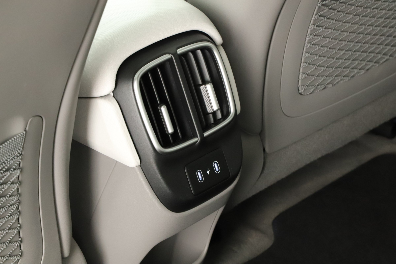 Hyundai Ioniq 6 - 2023