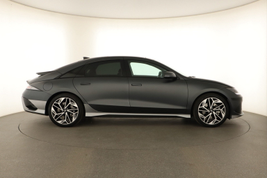 Hyundai Ioniq 6 - 2023