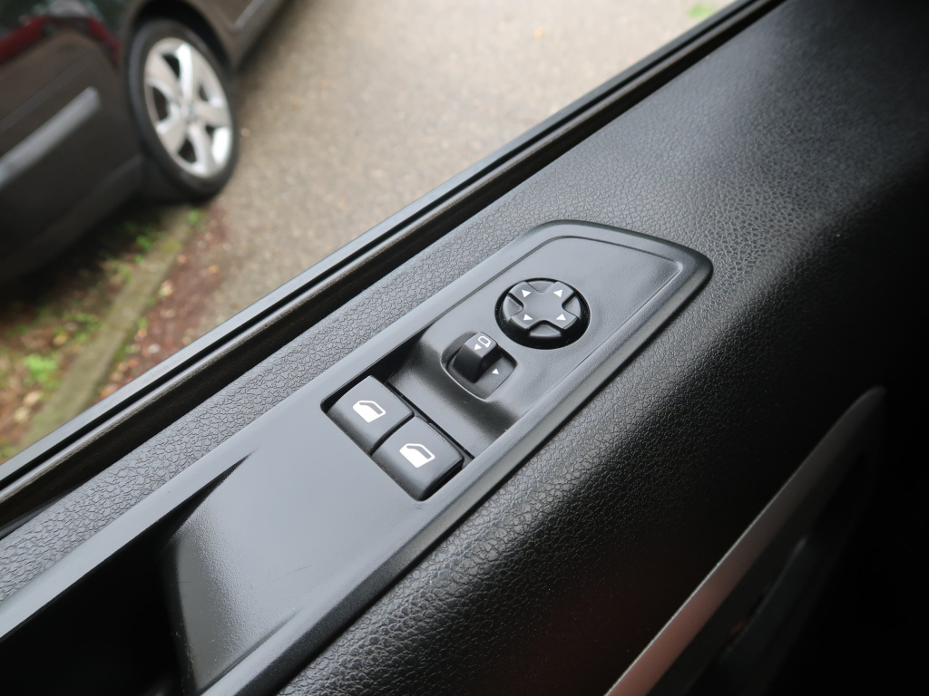 Peugeot Traveller