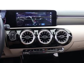 Mercedes-Benz CLA - 2021