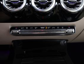 Mercedes-Benz CLA - 2021