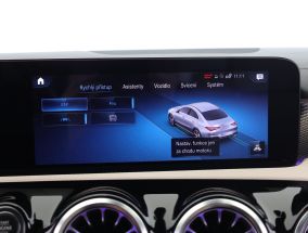 Mercedes-Benz CLA - 2021