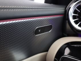 Mercedes-Benz CLA - 2021