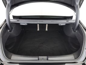 Mercedes-Benz CLA - 2021