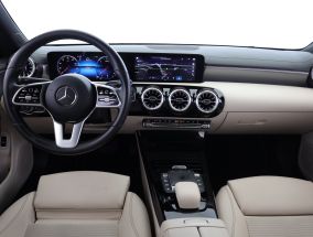 Mercedes-Benz CLA - 2021