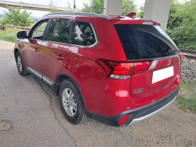 Mitsubishi Outlander - 2017
