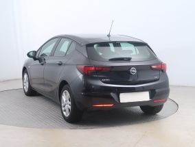 Opel Astra - 2016