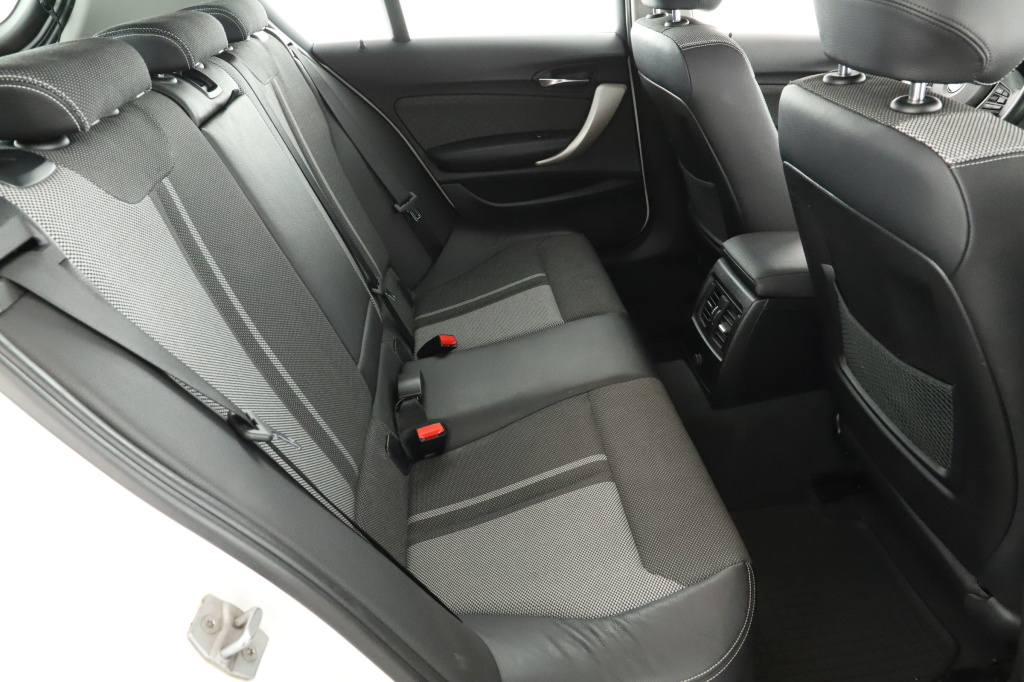 BMW 1