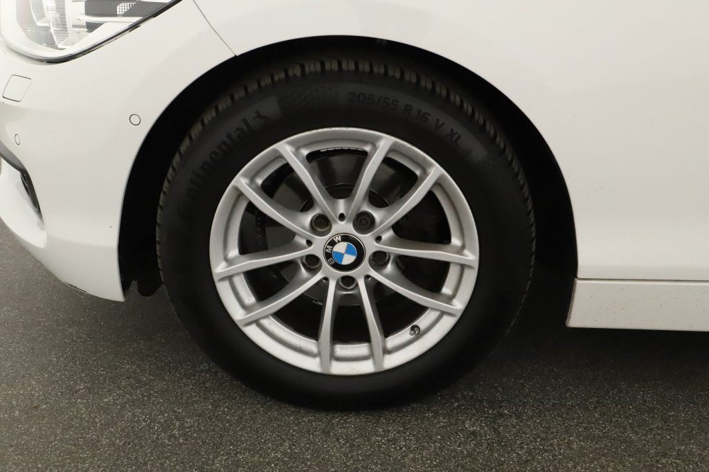 BMW 1