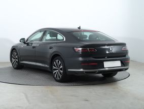 Volkswagen Arteon - 2021