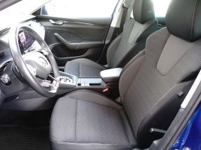 Škoda Octavia - 2023