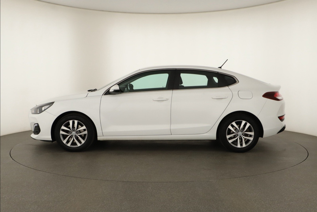Hyundai i30 Fastback