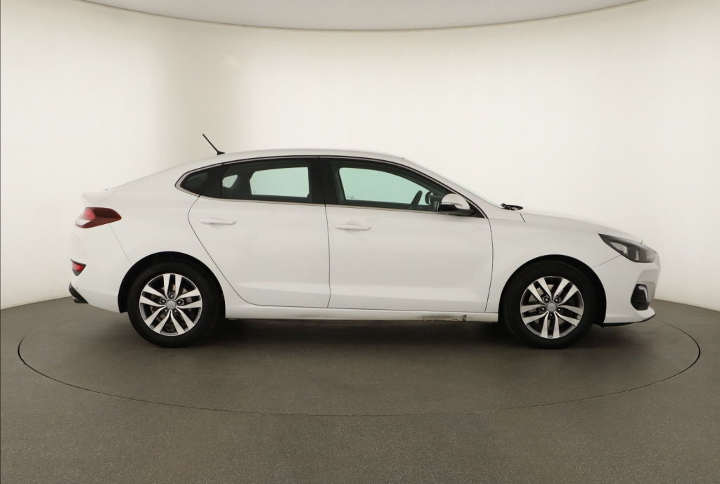 Hyundai i30 Fastback
