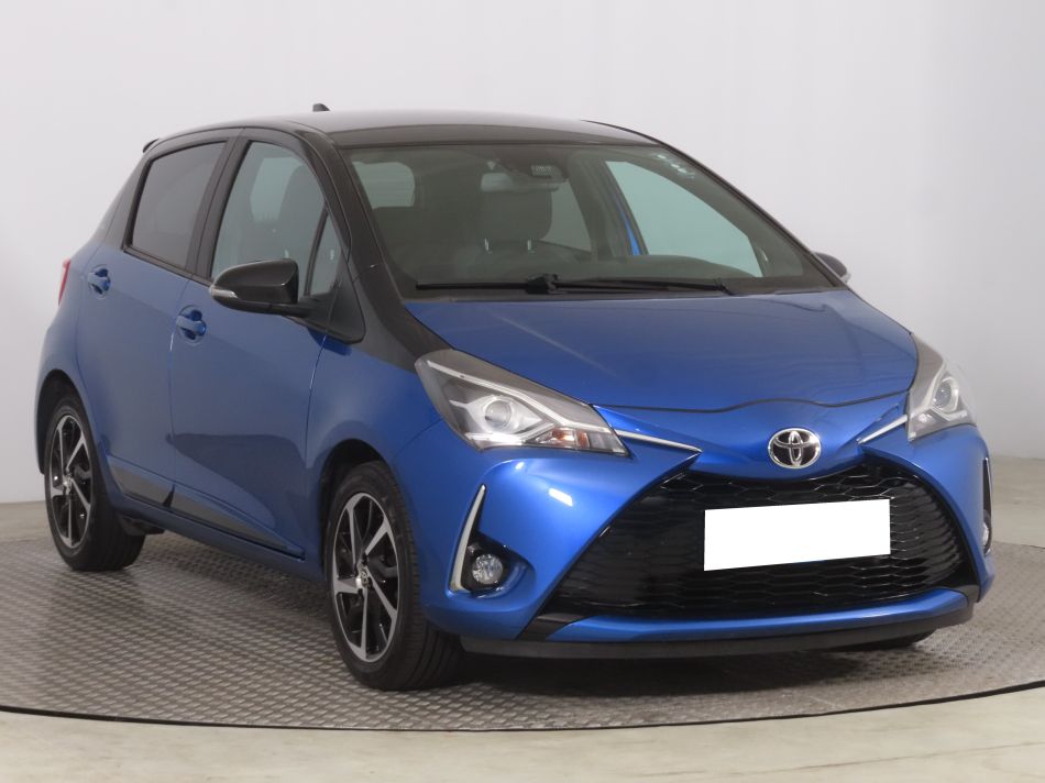 Toyota Yaris - 2021
