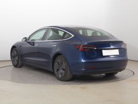 Tesla Model 3 - 2020