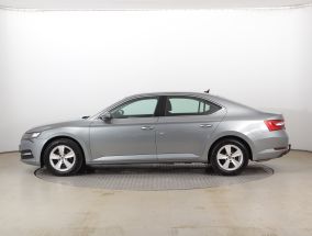 Skoda Superb - 2021