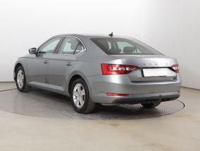 Skoda Superb - 2021
