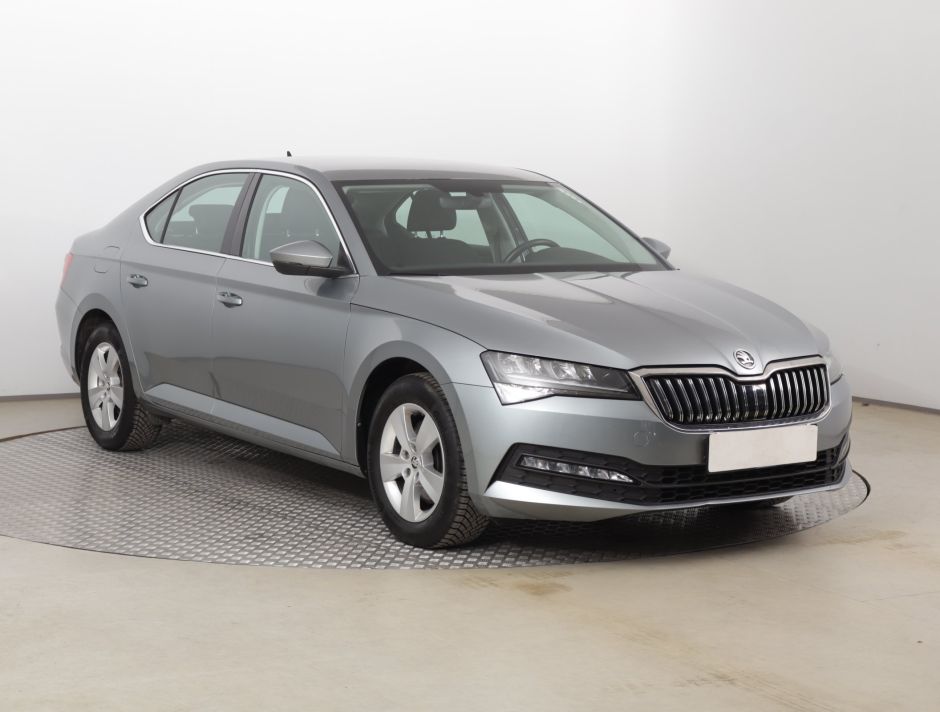 Skoda Superb - 2021