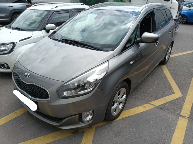Kia Carens 2016