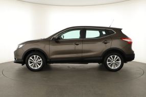Nissan Qashqai - 2015