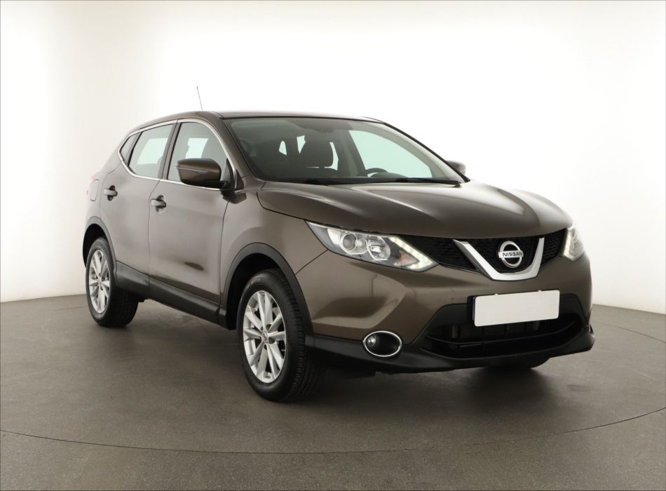 Nissan Qashqai - 2015