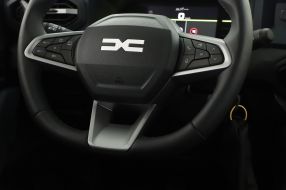 Dacia Duster - 2025