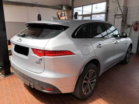 Jaguar F-Pace - 2016
