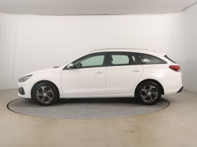 Hyundai i30 - 2023