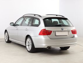BMW 3 - 2009