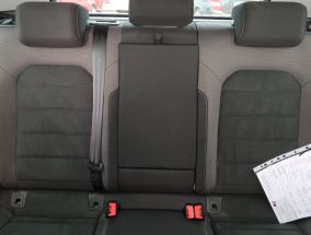 Volkswagen Golf - 2020