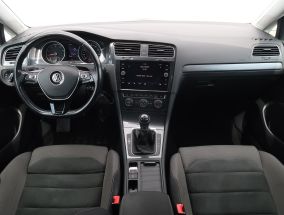 Volkswagen Golf - 2020