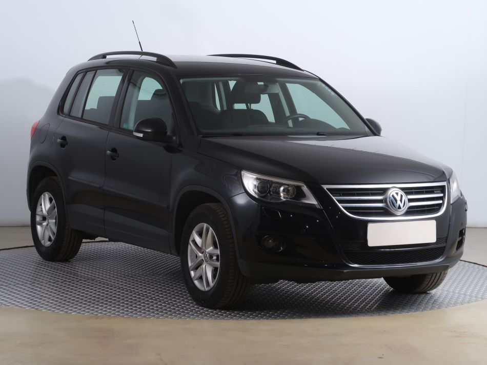 Volkswagen Tiguan - 2008