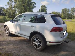 Volkswagen Touareg - 2016