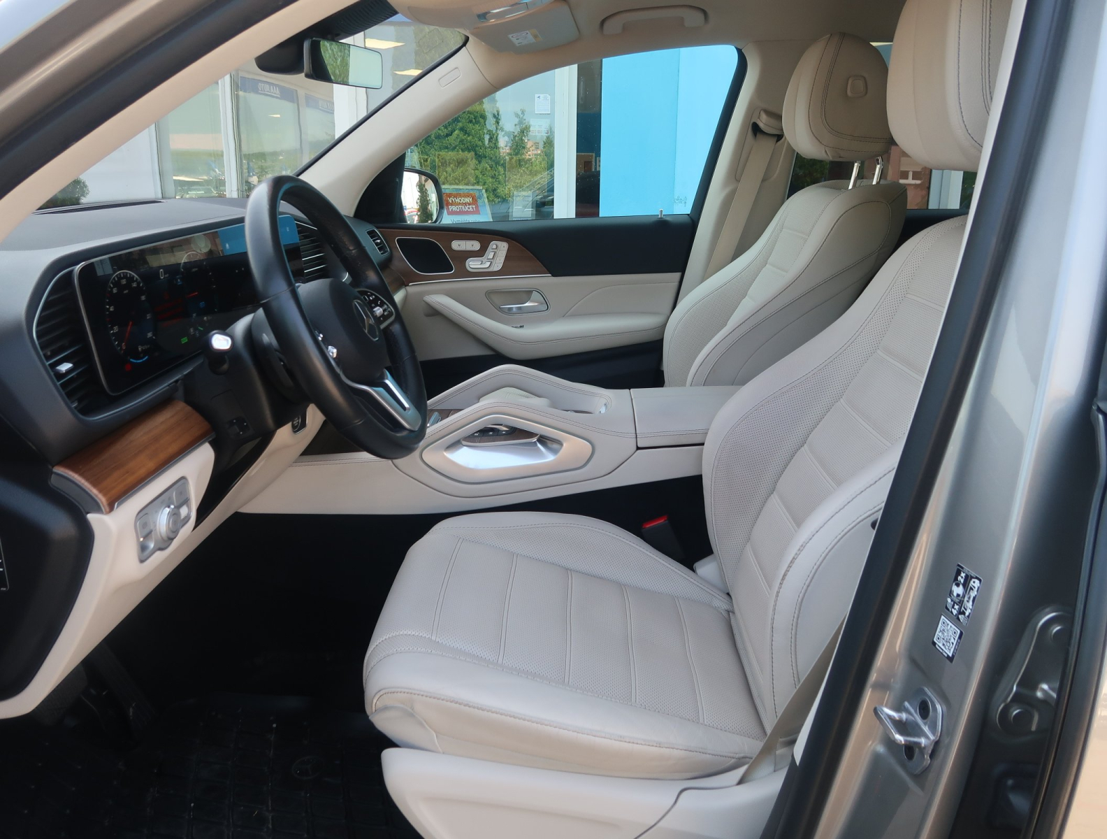 Mercedes-Benz GLE - 2021