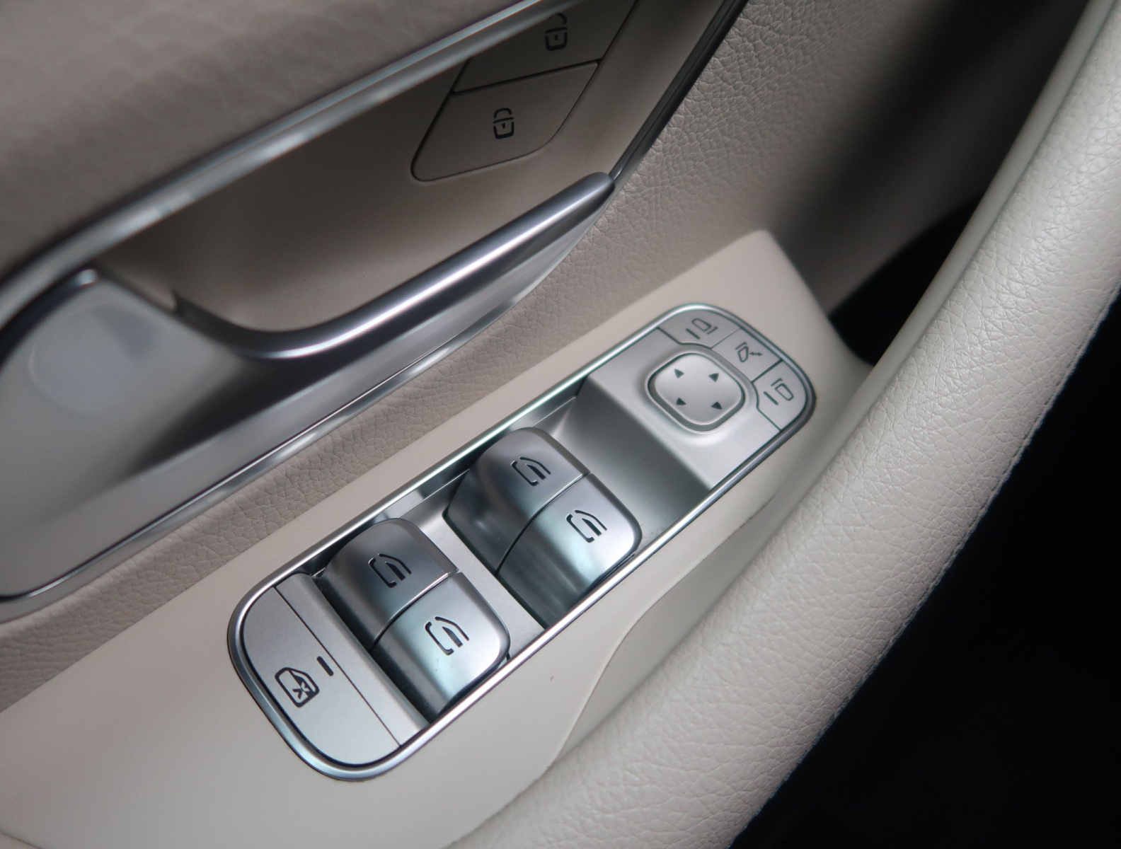 Mercedes-Benz GLE - 2021
