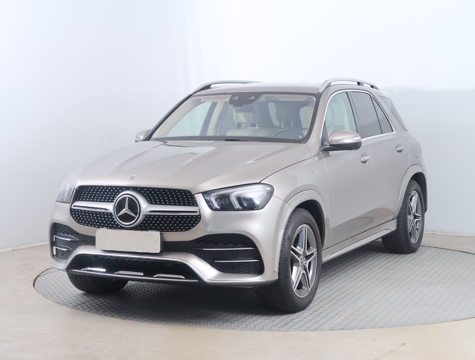Mercedes-Benz GLE - 2021