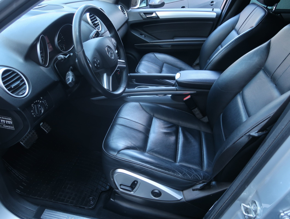 Mercedes-Benz ML
