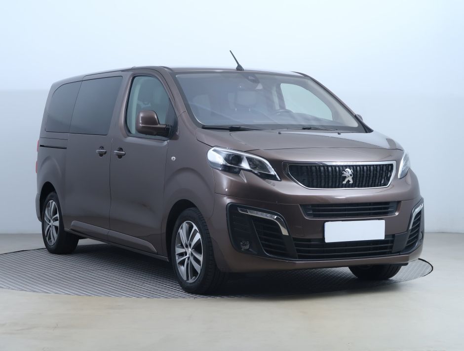 Peugeot Traveller - 2017