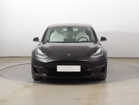 Tesla Model 3 - 2019