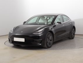 Tesla Model 3 - 2019