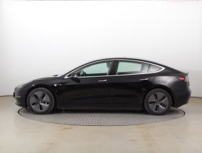 Tesla Model 3 - 2019