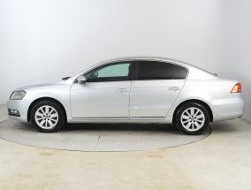 Volkswagen Passat - 2014