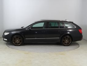 Skoda Superb - 2012