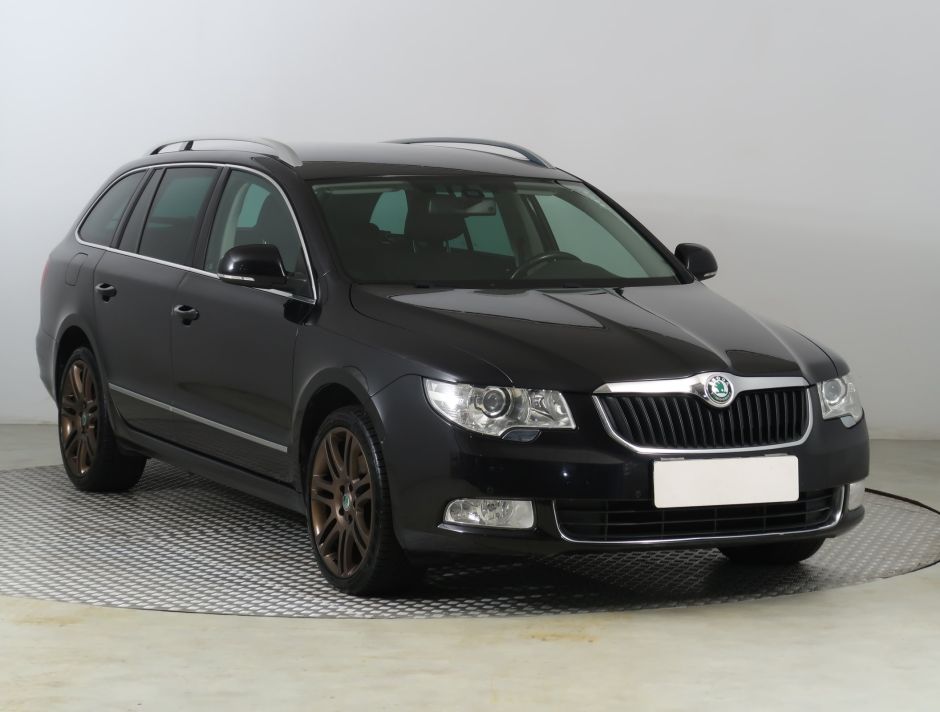 Skoda Superb - 2012