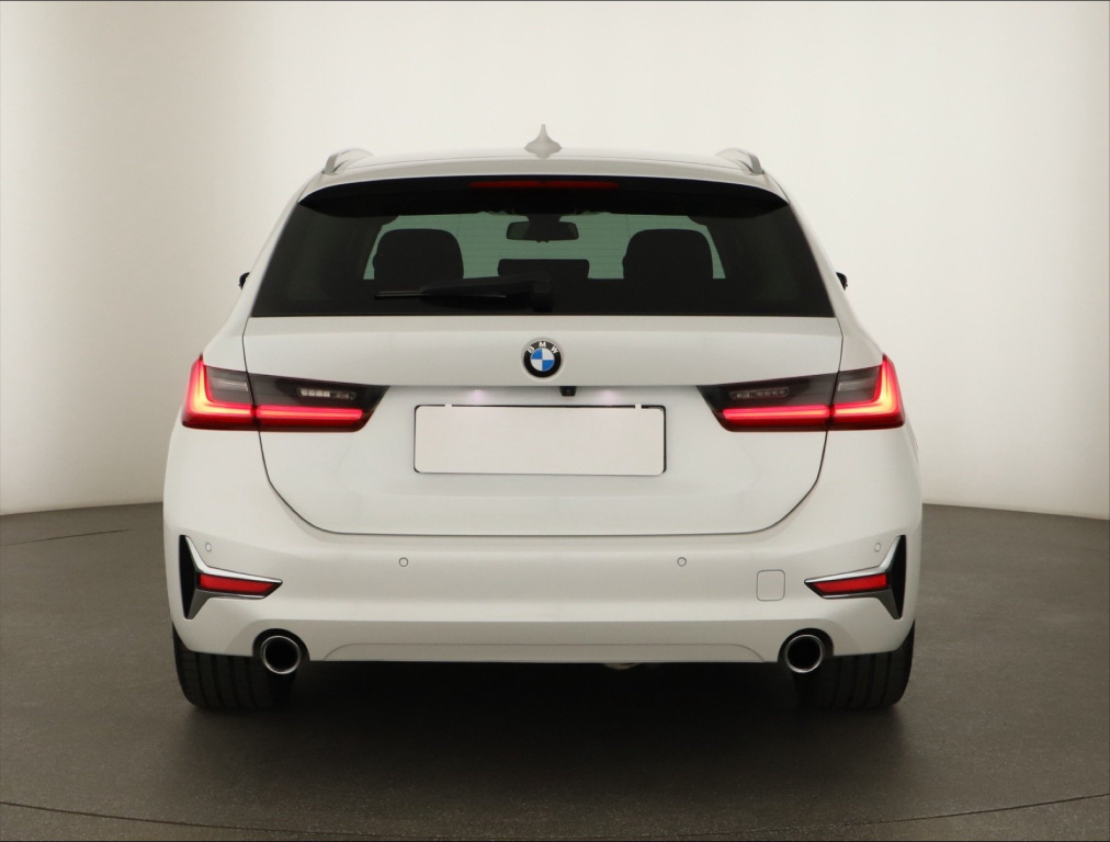 BMW 3